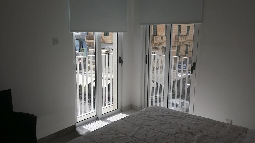 Paceville Montecarlo Apartments San Ġiljan Chambre photo