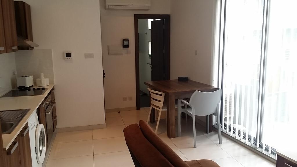 Paceville Montecarlo Apartments San Ġiljan Chambre photo